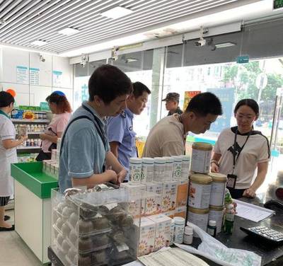 龙城街道开展食品药品系列安全检查活动，全力守护群众“舌尖上的安全”